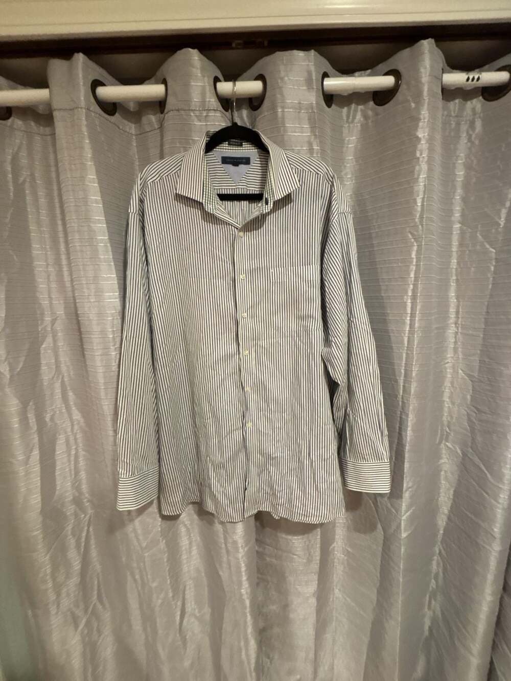Tommy Hilfiger Regular Fit Striped Long Sleeve Button Down Shirt 18.5 34-35